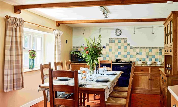 Onnen Fawr Farmhouse Kitchen